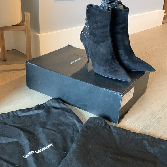 Saint Laurent Kiki suede studded boots - Picture 6 of 7